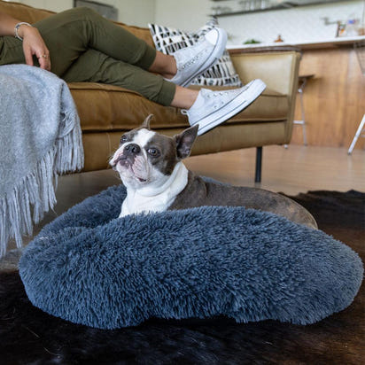 Pet Bed – Pet's Favorite Fuzzy Snuggle Nest